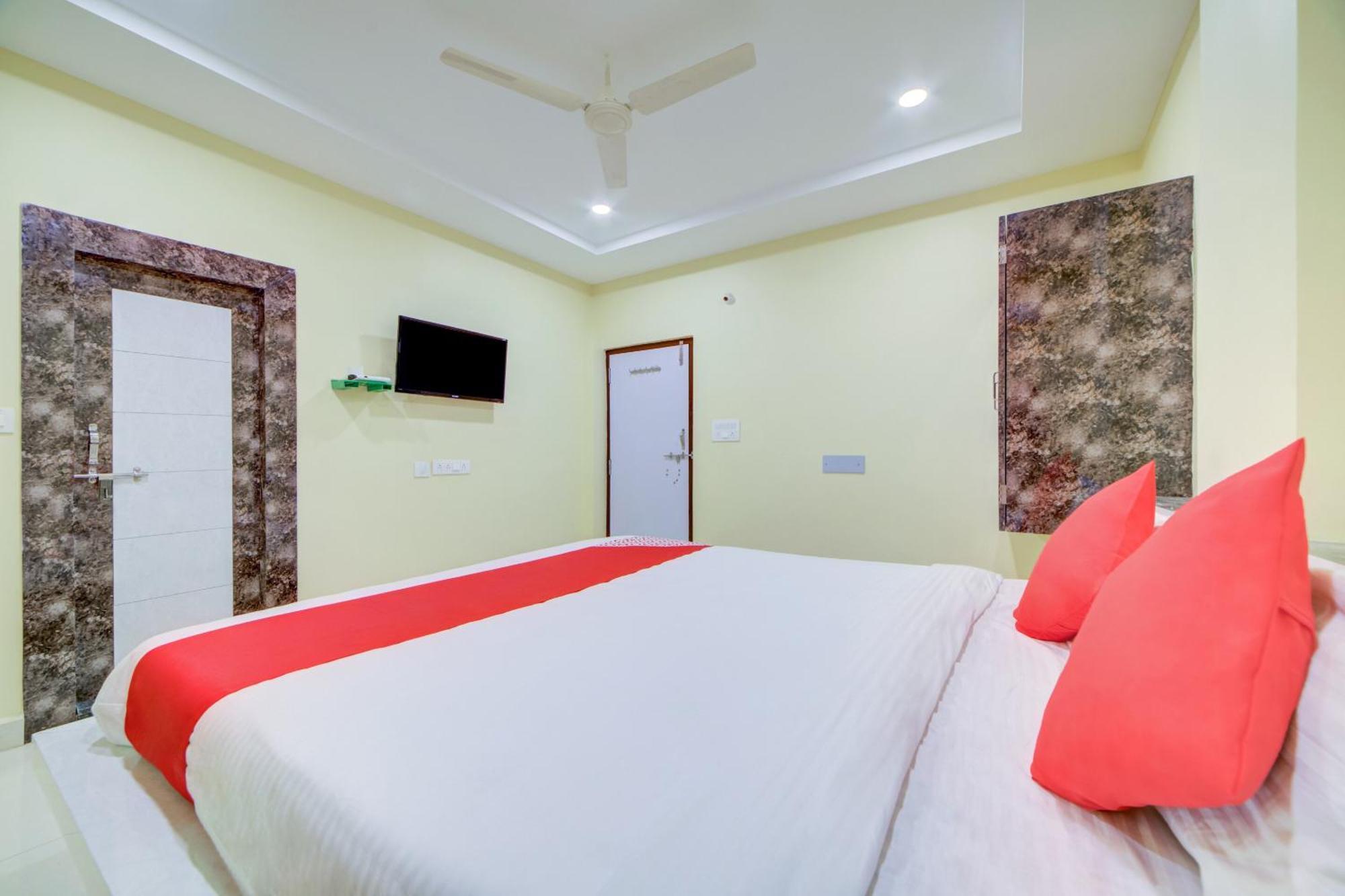 OYO 29567 Ksl Guest House Karimnagar Extérieur photo