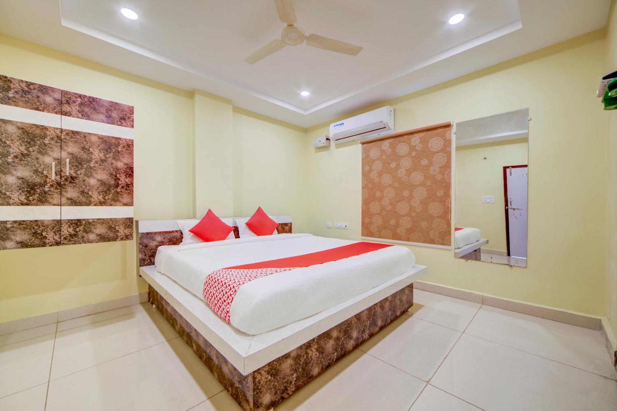 OYO 29567 Ksl Guest House Karimnagar Extérieur photo