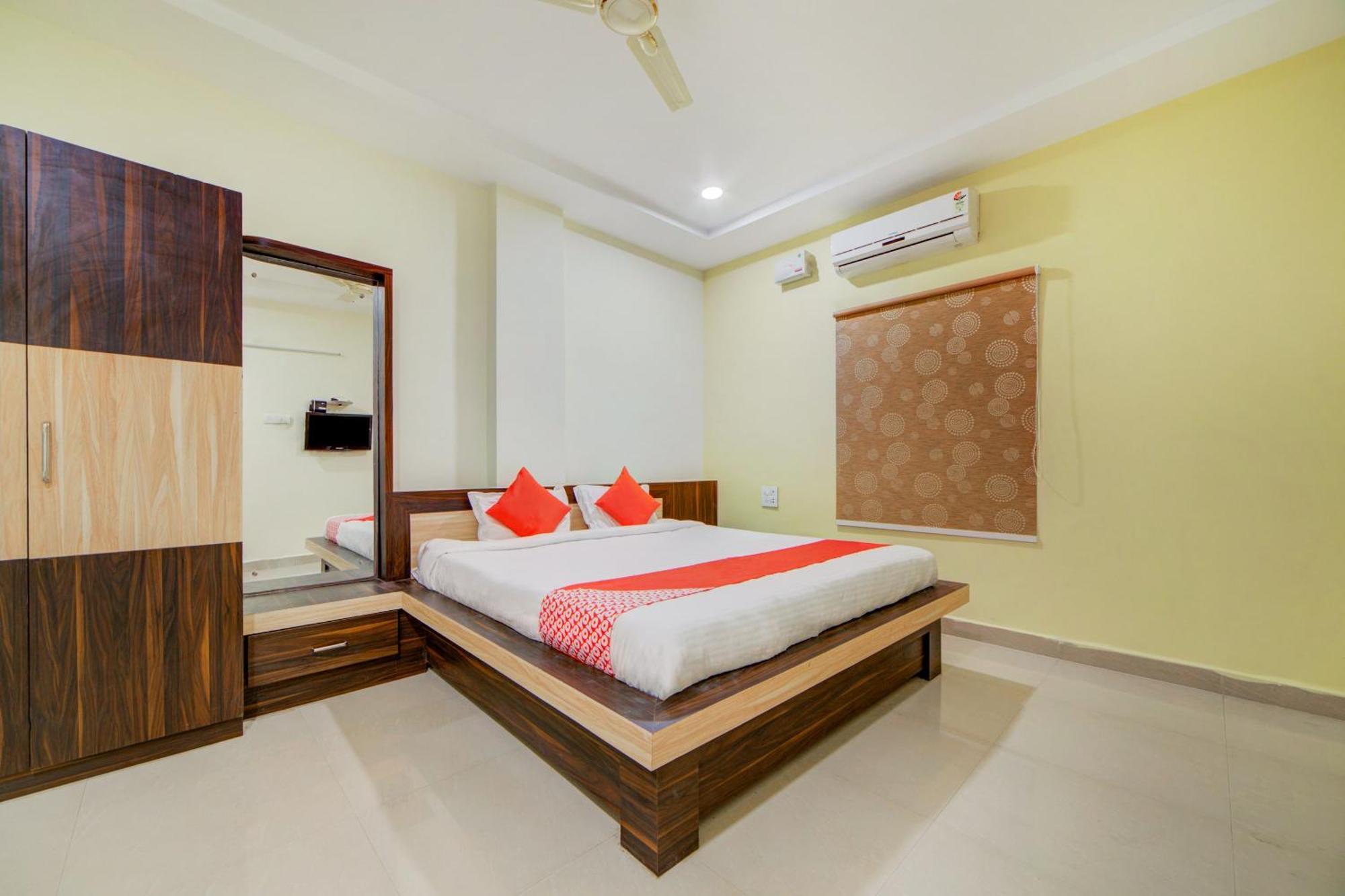 OYO 29567 Ksl Guest House Karimnagar Extérieur photo