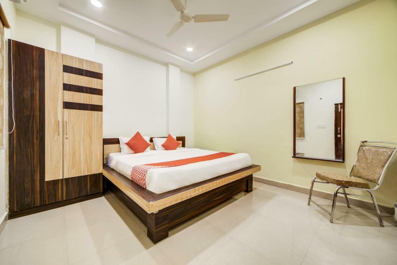 OYO 29567 Ksl Guest House Karimnagar Extérieur photo